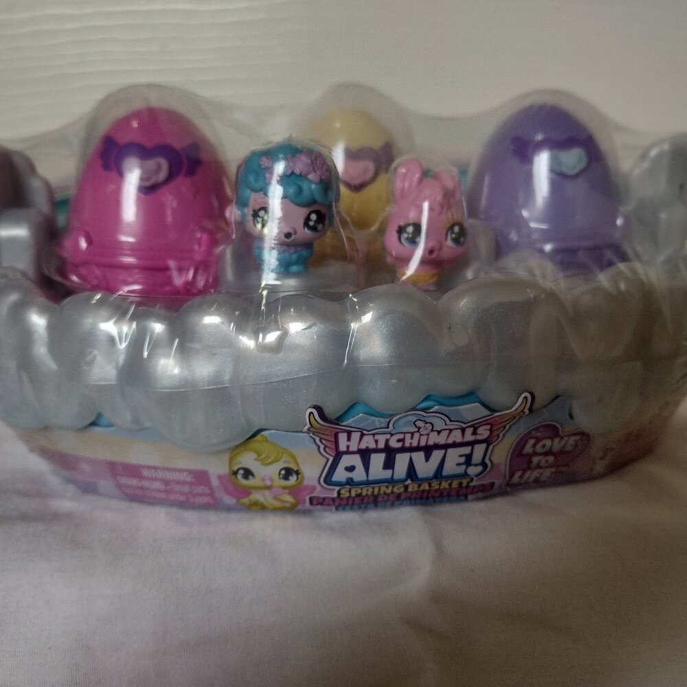 Hatchimals Alive! spring basket